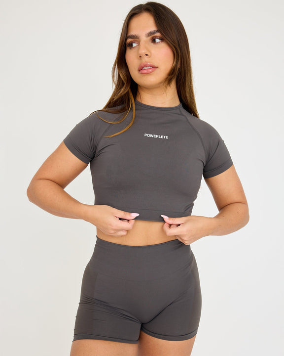 Nahtloses SS-Crop-Top von Evolve